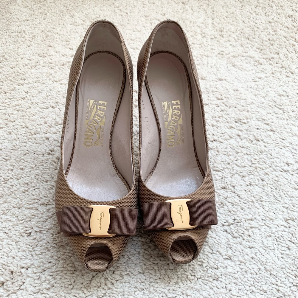 Salvatore Ferragamo Open Toe Vara Pumps